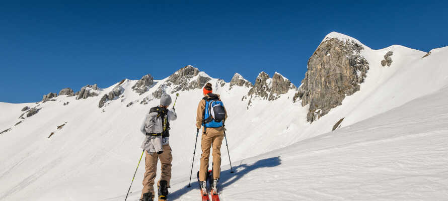 Obertauern byder på gode skiforhold med mange varierede løjper, off-piste og hele 26 lifte.