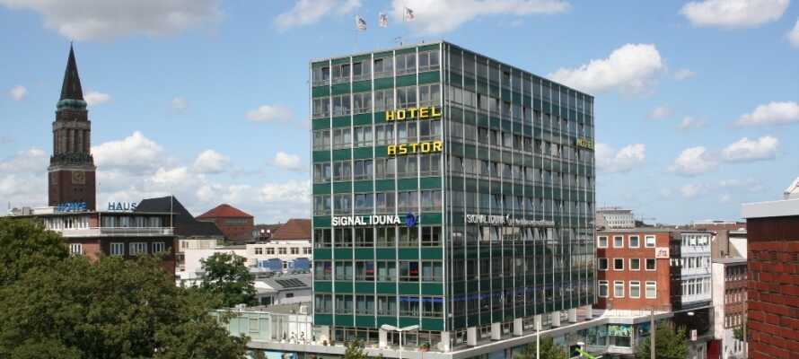 Hotel Astor Kiel by Campanile har en super beliggenhed i centrum af Kiel lige ved byens shoppinggade.