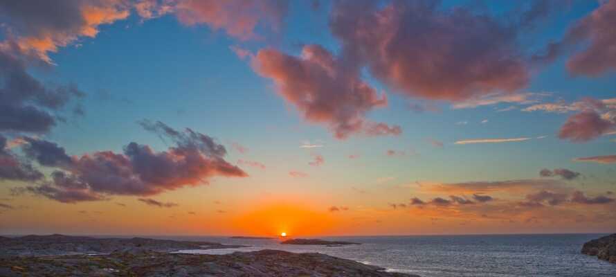 Nyd den fantastiske natur og nærheden til havet med smukke udsigtspunkter og uforglemmelige solnedgange.