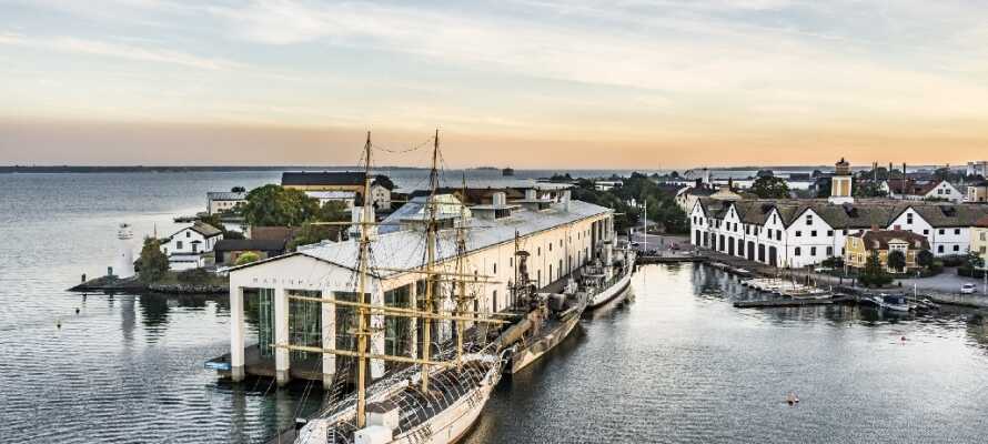 Besøg den gamle UNESCO-listede flådeby, Karlskrona, med mange spændende seværdigheder.