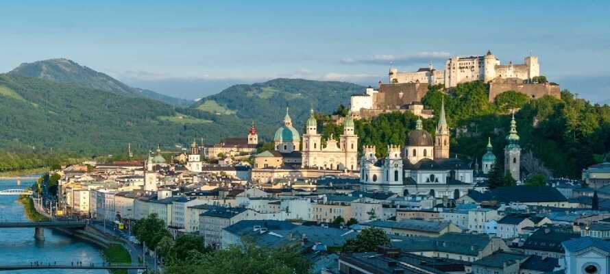 Har I behov for lidt storbystemning, så er Mozarts hjemby, Salzburg, stedet at besøge.