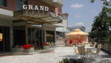 Grand Hotel Capitol har en central beliggenhed i kurbyen Chiancino Terme