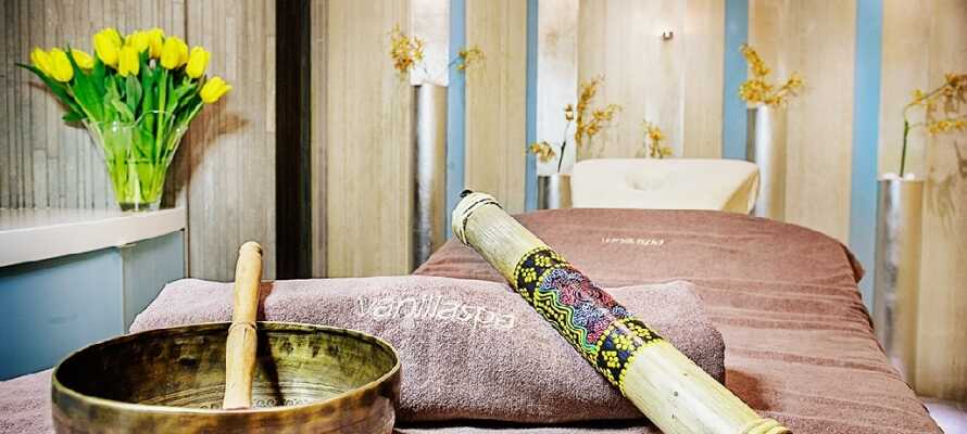 Hotellets eksklusive spa byder på boblebad, sauna og dampbad samt en række behandlinger.