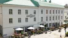 En varm velkomst til First Hotel Mårtenson og den fantastiske sommerby Halmstad.