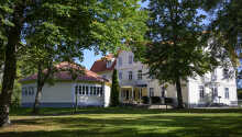Lundsbrunn Resort & Spa byder velkommen til en herlig ferie i smukke naturomgivelser, i kort afstand fra Vänern.