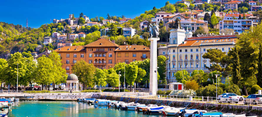 Rijeka er Kroatiens tredje største by, hvor I kan opleve shopping, restauranter, kultur og meget mere.