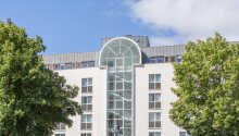 Hotellet har en central beliggenhed ved havnen i Flensburg