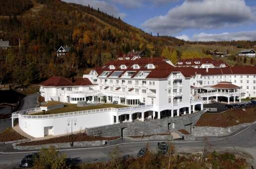 Dr. Holms Hotel
