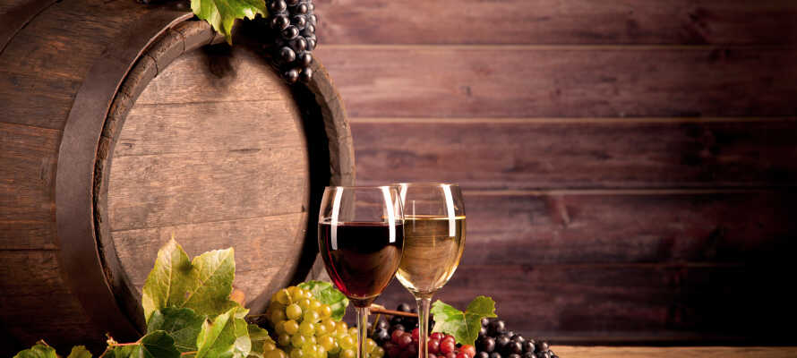 Delta i en härlig vinprovning i Cleebourg (ingår i hotellpaketet)