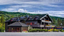 Velkommen til det dejlige Hunderfossen Hotell & Resort, som kun ligger ca. 10 minutter fra Lillehammer