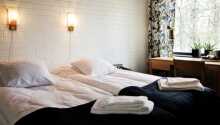 Nyd en god nats søvn i de hyggeligt indrettede værelser i Villa Eckebacken.