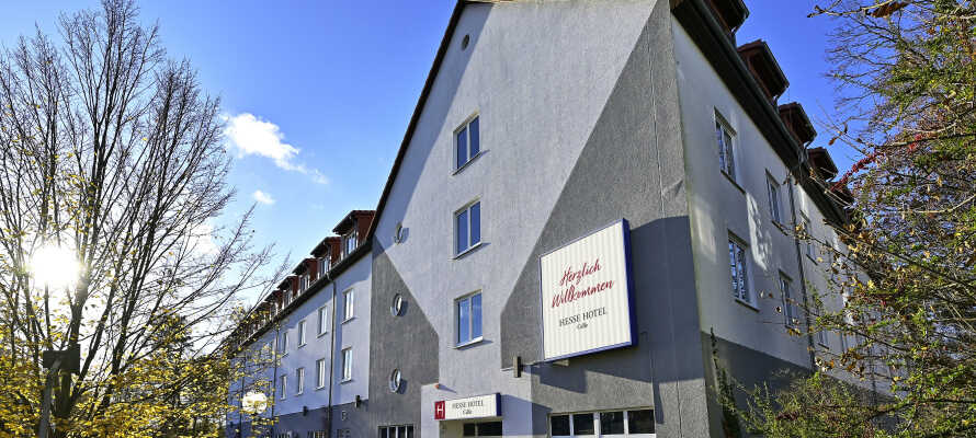 Hesse Hotel Celle ligger på landet, ikke langt fra den historiske gamle bydel i Celle.