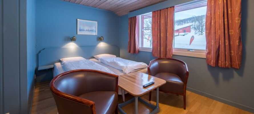 I bliver indkvarteret på lyse værelser, som udgør en god base for jeres ophold i de norske fjelde.