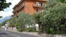 Hotel Nike ligger ved Veronese-kysten på den østlige side af Gardasøen.