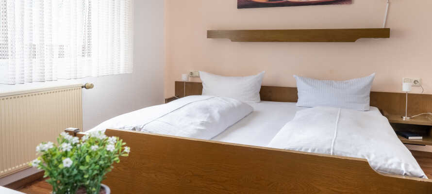 Hotellet tilbyder flere forskellige værelsestyper, som alle tilbyder god komfor under opholdet.