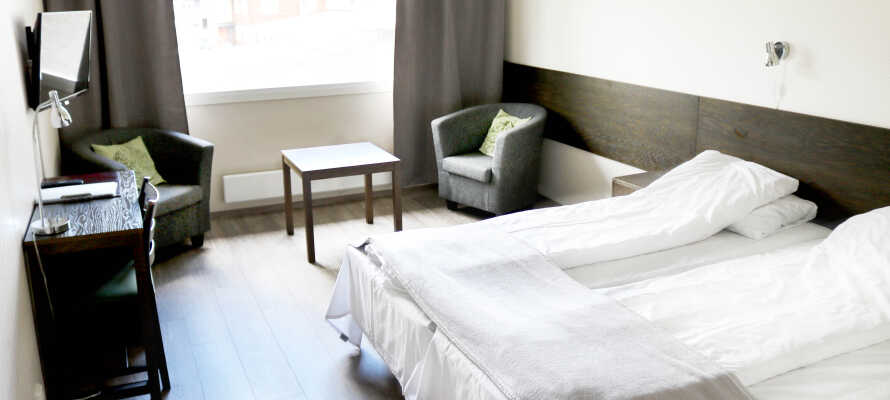 Hotellets dejlige, lyse værelser giver jer hyggelige og komfortable rammer under opholdet.