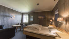 Hotelværelserne er praktisk og komfortabelt indrettede.