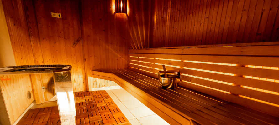 Som overnattende gæst er der også fri adgang til hotellets sauna.