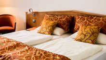 Hotellets værelser tilbyder moderne og komfortable rammer for opholdet.
