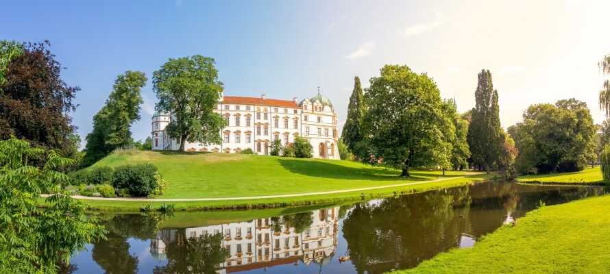 Oplev det charmerende gamle barokslot og tilhørende slotspark i Celle.