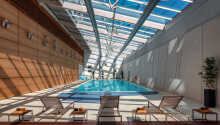 Hotellet huser byens største indendørs swimmingpool i et lækkert område.
