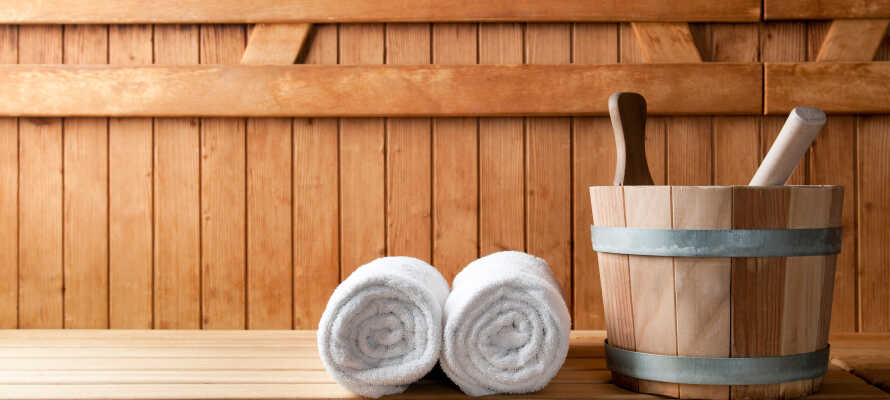 Mellem oplevelserne kan I slappe af i hotellets relaxafdeling med sauna.