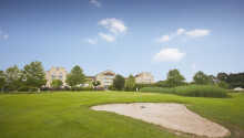 Hotellet råder over sin egen 9-huls golfbane, hvor I kan gå en runde i de smukke omgivelser.