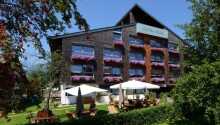 Hotel Park ligger i St. Johann i Kitzbühel-alperne, og byder velkommen til et skønt ophold med tyrolsk charme.