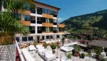 Alpenhotel Stefanie byder velkommen til et 4-stjernet ophold hvor panorama er et nøgleord.