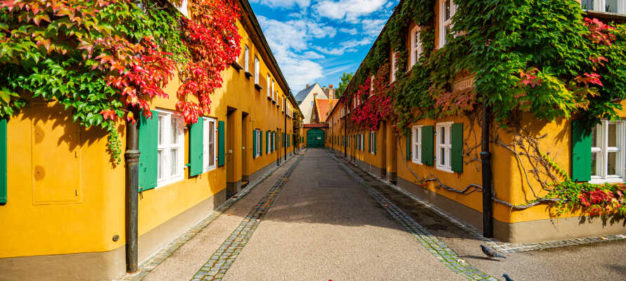 En af Augsburgs mest berømte seværdigheder er Fuggerei, den ældste sociale bosættelse i verden.