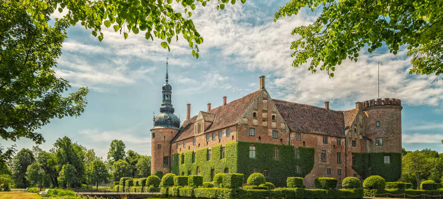 Besøg Sveriges største slot, Vittskövle Slot, som er et af de bedst bevarede slotte i hele Skandinavien.