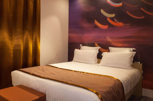 Hotel Sixteen Paris Montrouge