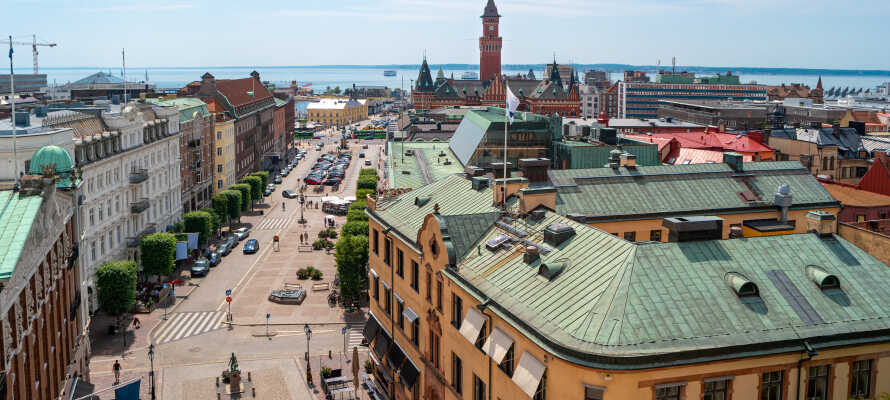 Elite Hotel Mollberg har en central beliggenhed ved Stortorget i Helsingborg.